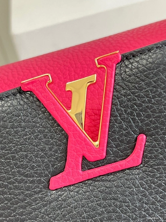 WIS CAPUCINES Vuitton Louis MM 0207